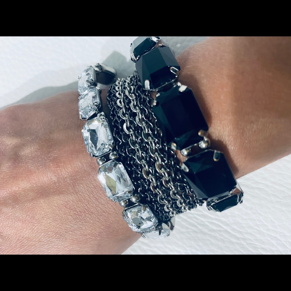 Cache Stylish Bracelet - Picture 2 of 6